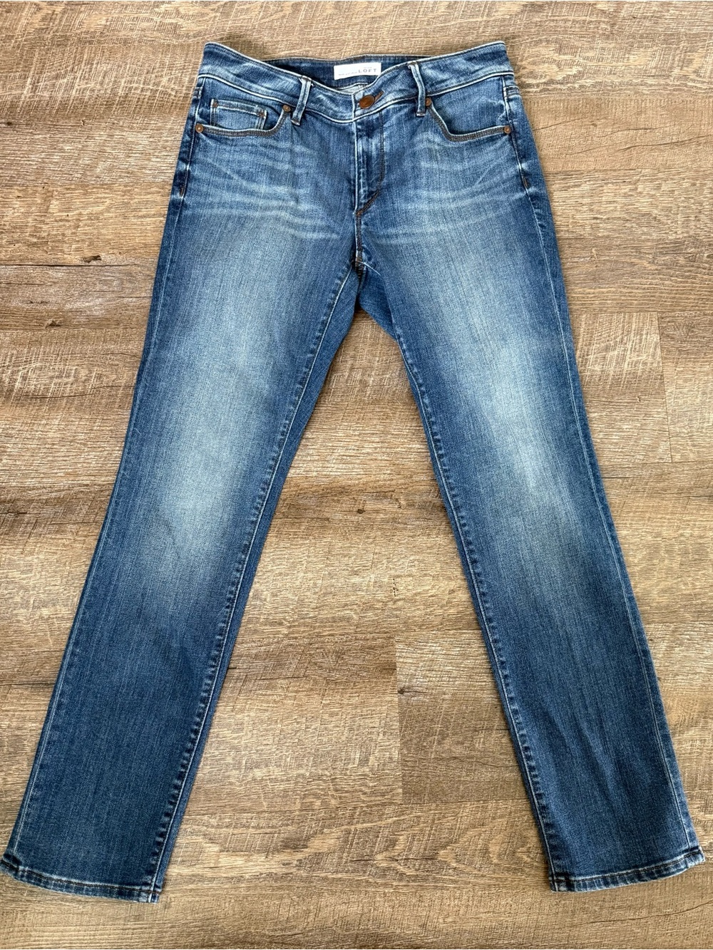 Ann Taylor Loft Women's Straight Jeans in Blue Wash